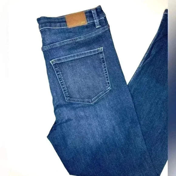 M&S EST. 1884 The Supersoft Sienna Straight Jeans Size 14 Stretch - Picture 9 of 9